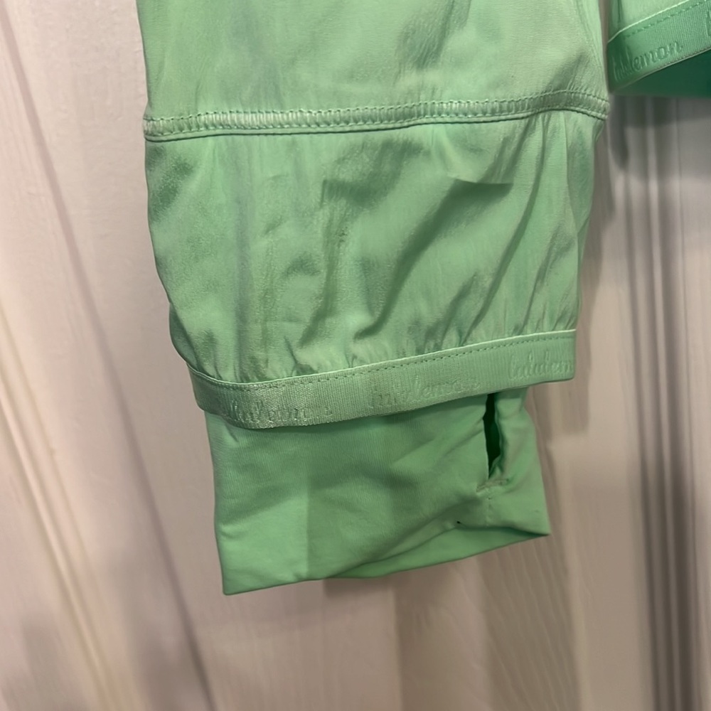 Lululemon Running Jacket - Picture 3 of 10